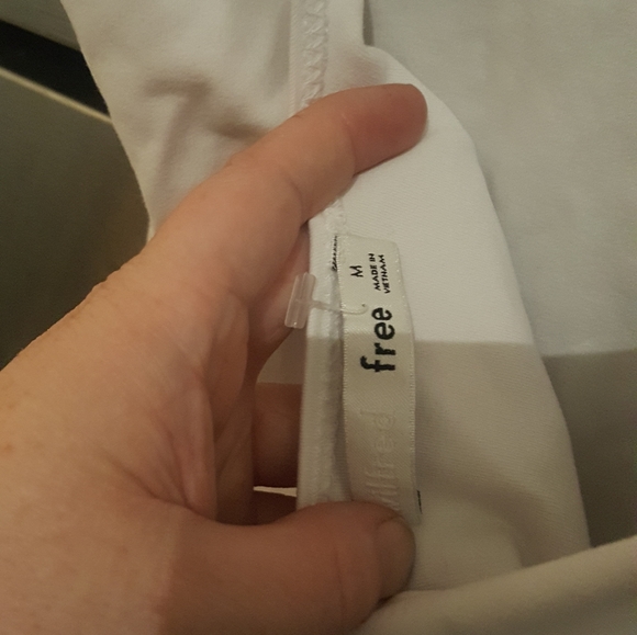 Two different white bodysuits - Picture 5 of 5